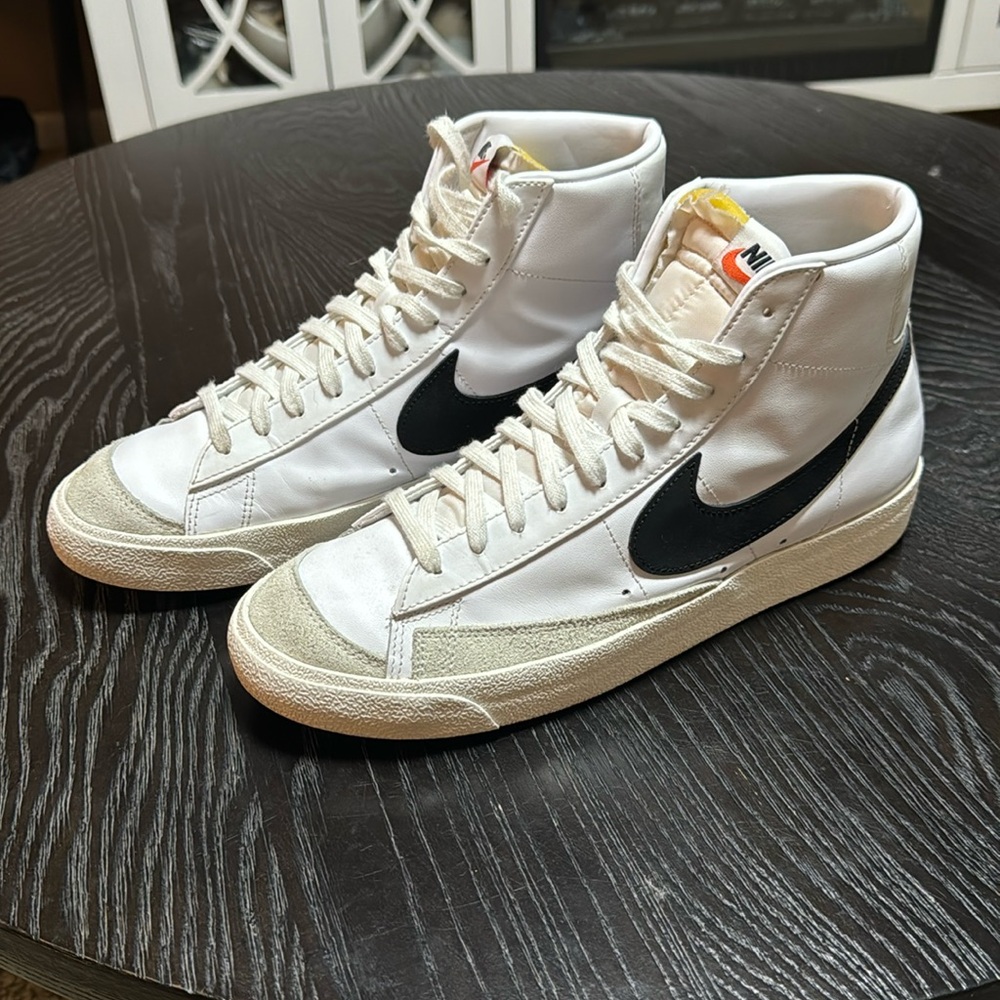 Nike Blazer Mid '77 Vintage - White/Black colorway - Size 12
